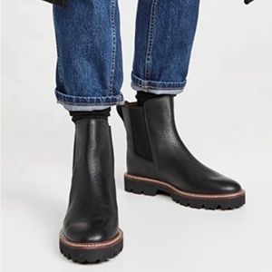 Madewell The Citywalk Lugsole Chelsea Boot in Leather